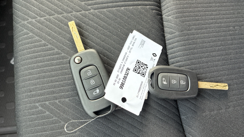 Renault Trafic Lwb Diesel LL30 Blue dCi 150 Extra [Safety] Van